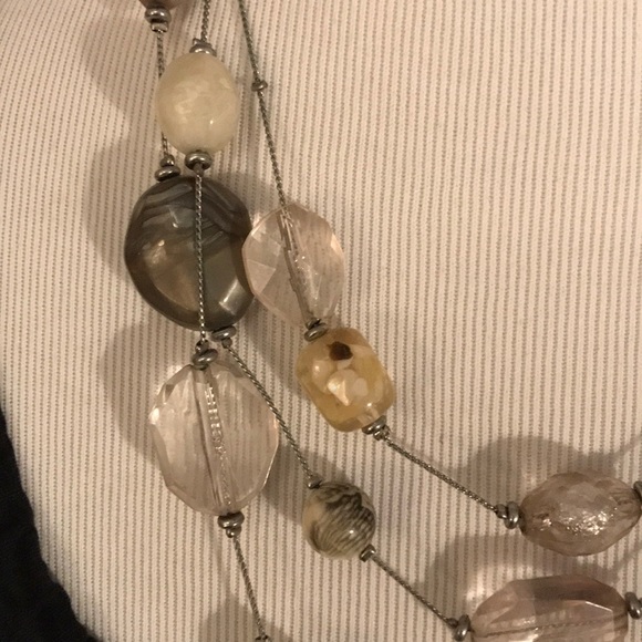 🌟HP🌟 Gorgeous Statement Necklace - Picture 3 of 4